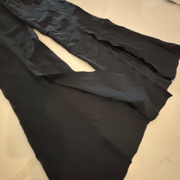 Dance Flare Leg / Open Bottom Pants / Jazz / Size AM - Picture 3 of 3